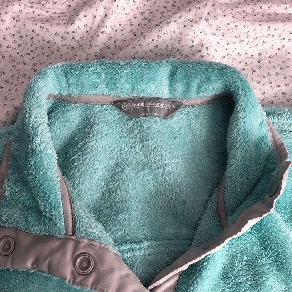 free country sweater for women size L, - Picture 3 of 5